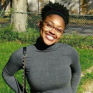 Meet your Posher, Lisa